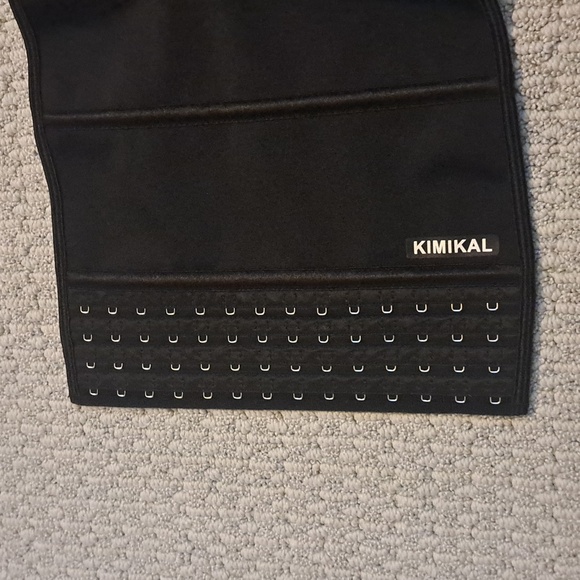 Girdle - Picture 4 of 5